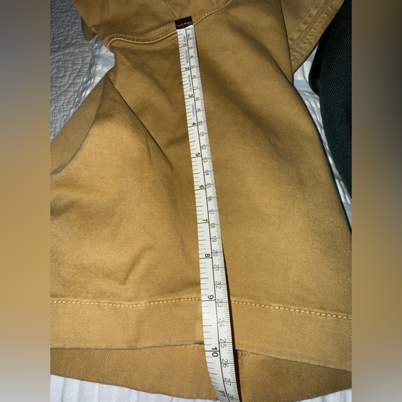 J. Crew khaki shorts size 10 - Picture 3 of 3